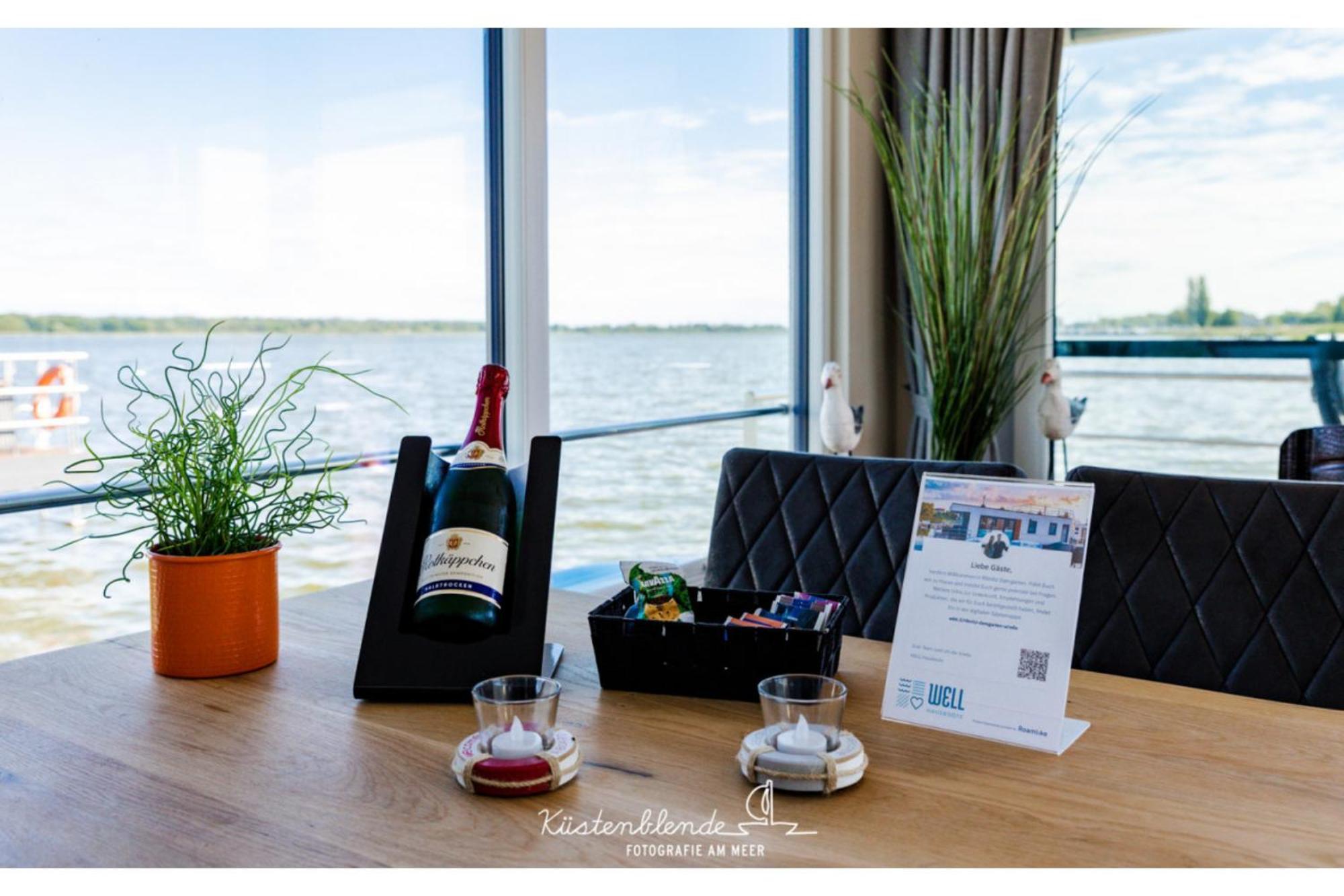فيلا Ostsee Hausboot - Arielle Lp15 ريبنيتس-دامغارتن المظهر الخارجي الصورة