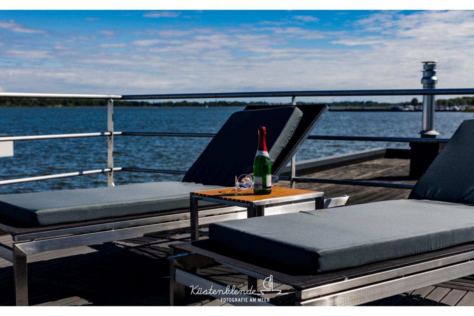 فيلا Ostsee Hausboot - Arielle Lp15 ريبنيتس-دامغارتن المظهر الخارجي الصورة